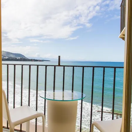 Lägenhet Kefa - Balcone Sul Mare Cefalù
